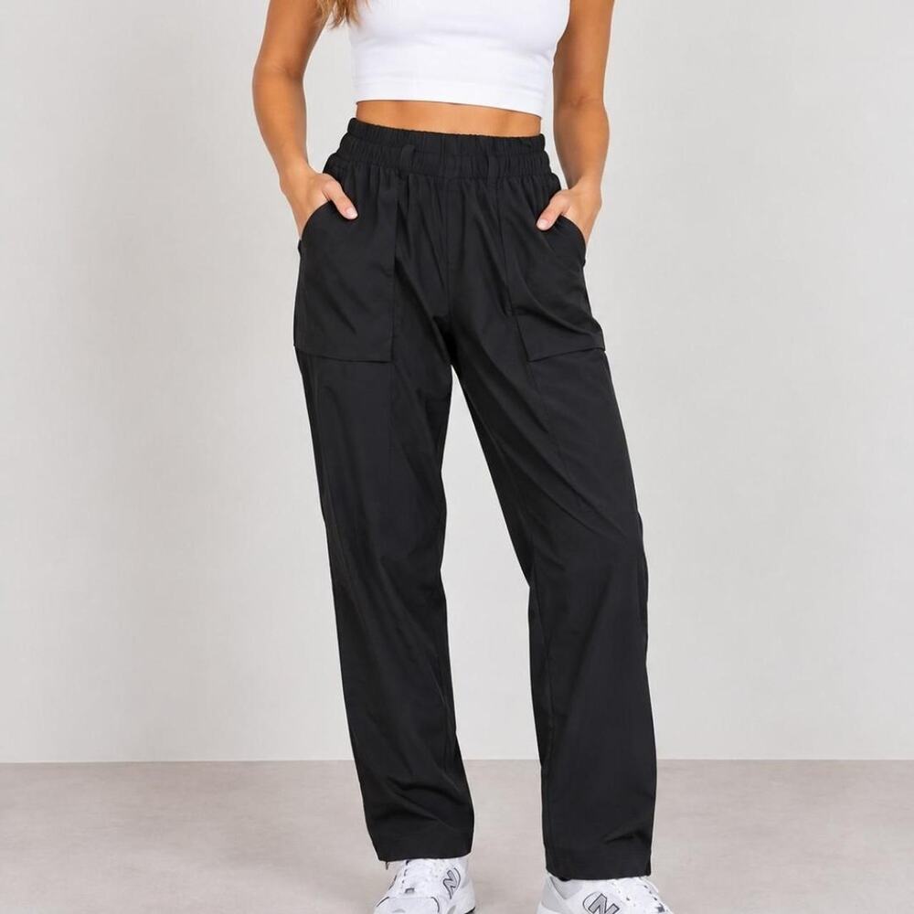 Athleta black cargo pants